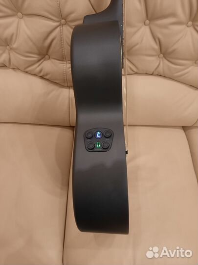 Продам. Транс акустическая гитара