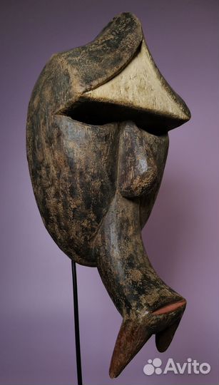 Африканская маска народности Квеле