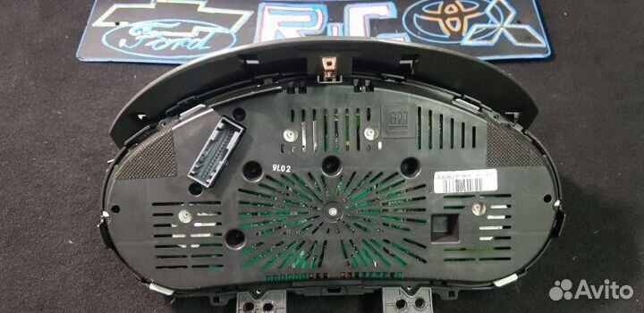 Панель приборов Chevrolet Cruze хэтчбек F18D4 2011