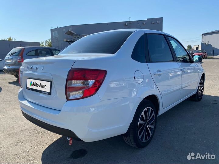 LADA Granta 1.6 МТ, 2023, 58 000 км