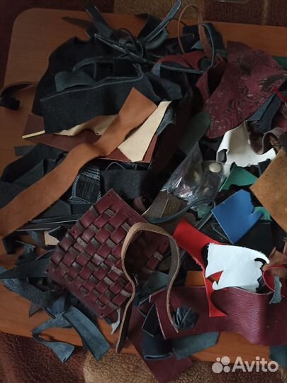 Кожа обрезки для рукоделия, творчества,мозаики