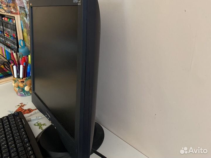 Монитор ViewSonic