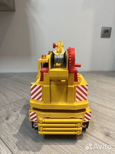 Автокран Bruder (Брудер)