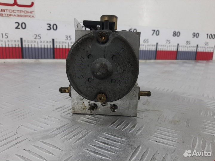 Блок ABS для Volkswagen Passat 5 8E0614111AB