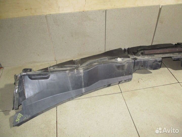 Водосток Ford Explorer 5 (U502)