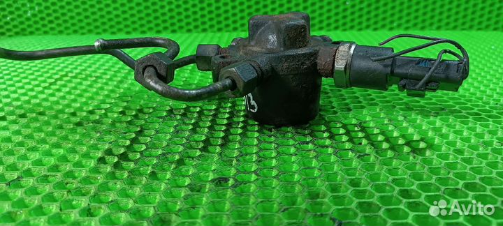 Рейка топливная (рампа) Renault Megane II