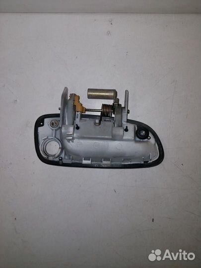 Ручка наружная двери передней левой Toyota Prius