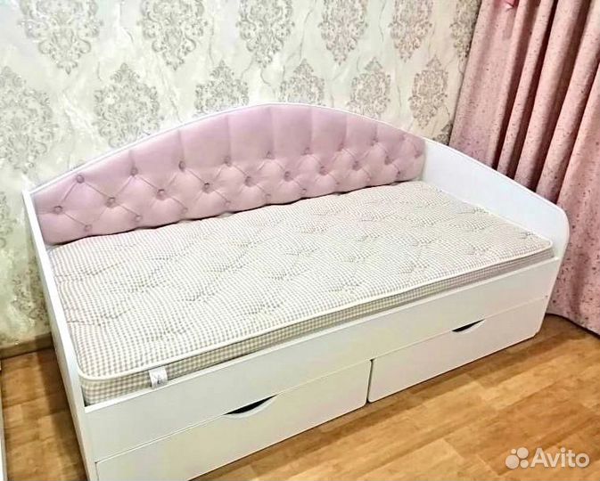 Детская Кровать с мягкой спинкой