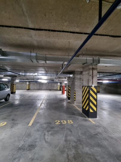 Машиноместо, 13 м²