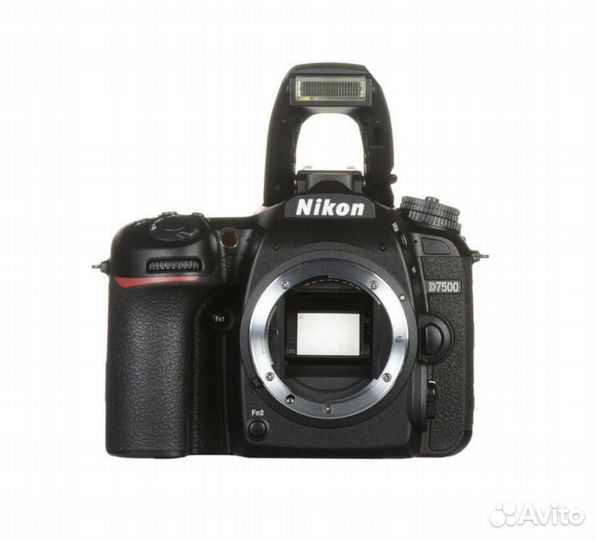 Nikon D7500 Body / NEW