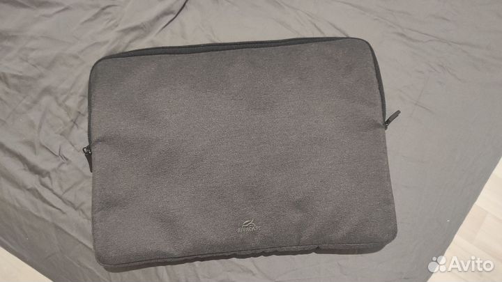 Папка для ноутбука D14 Rivacase