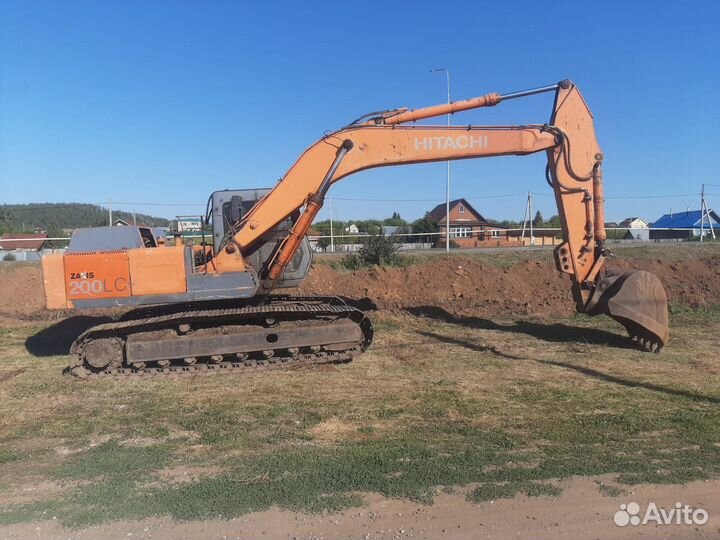Гусеничный экскаватор Fiat-Hitachi FH200LC-3, 1994
