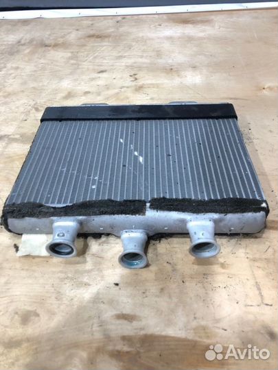 Радиатор печки Bmw 7 E65 N62B36 2003