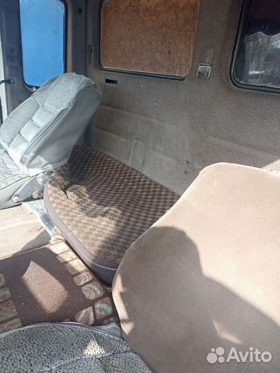 Mercedes-Benz 1422, 1988