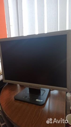 Монитор для компьютера бу