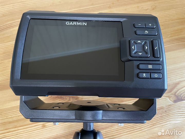 Готовый комплект Garmin Striker Vivid 5cv