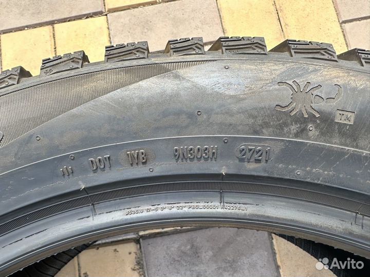 Pirelli Ice Zero 2 285/45 R21 113H