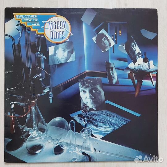 2 фирменных LP Moody Blues в отл.состоянии