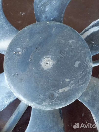 Вентилятор охлаждения. Рено трафик