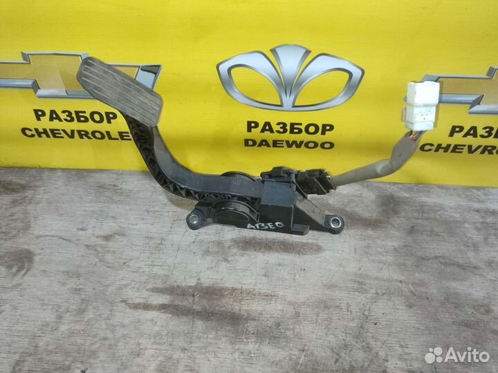 Педаль газа Шевроле авео