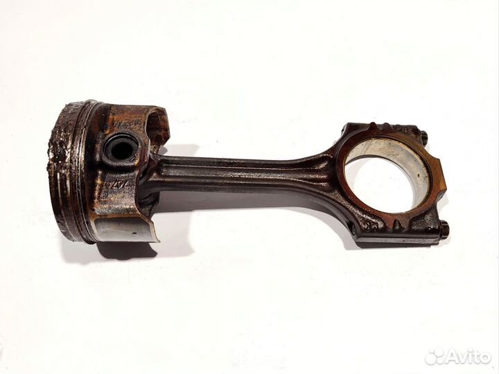 Поршень с шатуном 1.4 BUD на Skoda Octavia A5