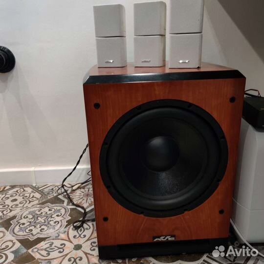Акустика bose, Сабвуфер AVE wf-808