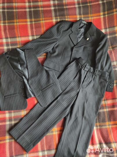 Костюм тройка на мальчика 110 116