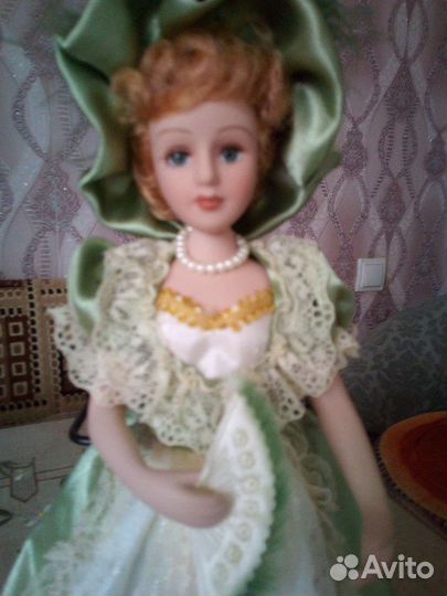 Кукла фарфоровая.Спецвыпуск Дамы Эпохи