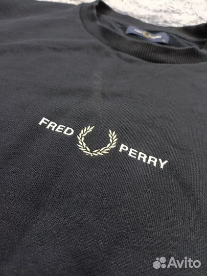 Свитшот Fred Perry