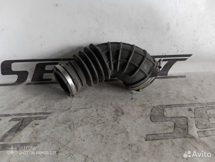 Патрубок воздушного фильтра Audi A4 Allroad B8