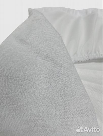 Матрас для круглой кроватки и наматрасник