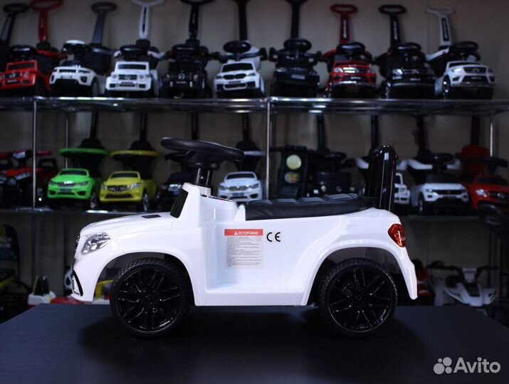 Электромобиль каталка Mercedes-AMG GLS63 + Пульт