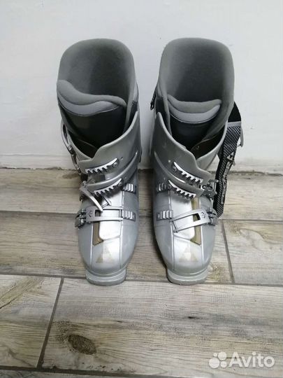Горнолыжные ботинки Fischer