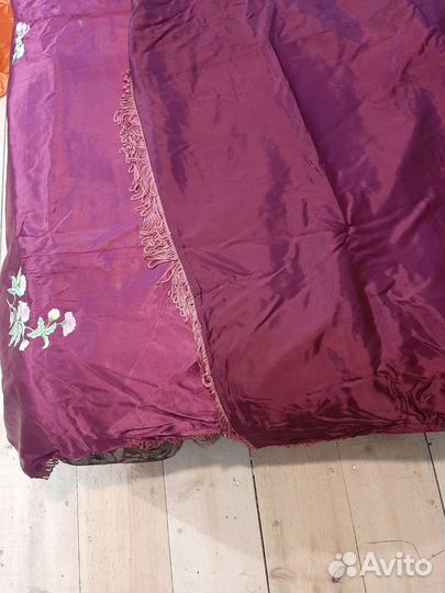 Покрывало на кровать новое