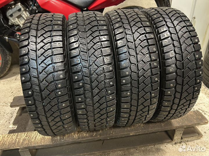 Viatti Brina Nordico V-522 185/65 R15 88T