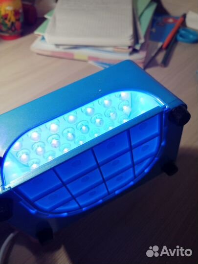 Лампа для маникюа