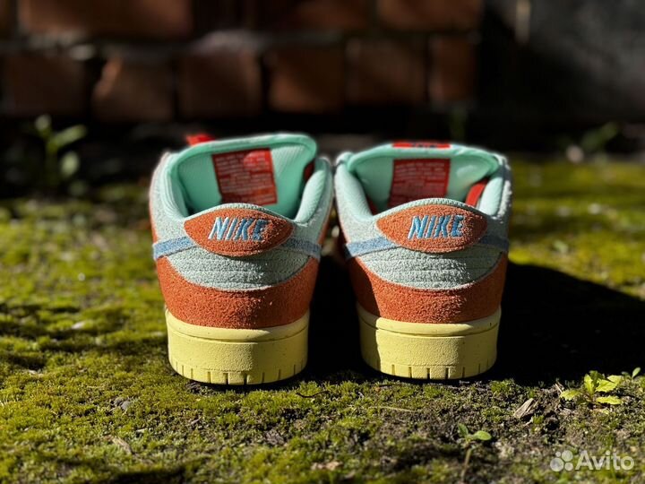 Кроссовки Nike Dunk Low SB 