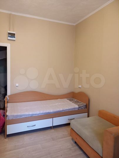 Комната 20,3 м² в 4-к., 1/5 эт.