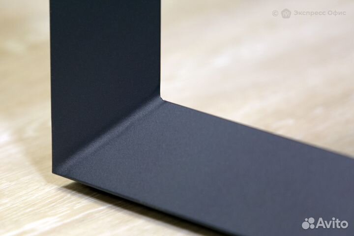 Стол письменный эргономичный левый на О-образном м/к Onix O.MO-SA-3 (L)