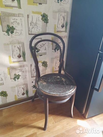 Антикварный стул тонет wien
