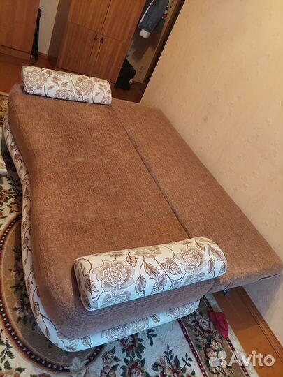 Диван прямой раскладной