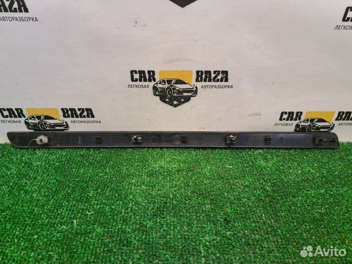 Накладка на торпедо Volkswagen Golf