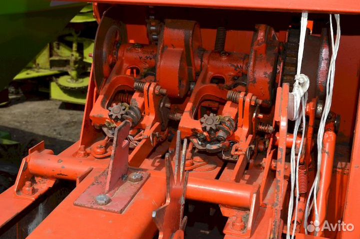 Пресс-подборщик Sipma Z224/1, 1998