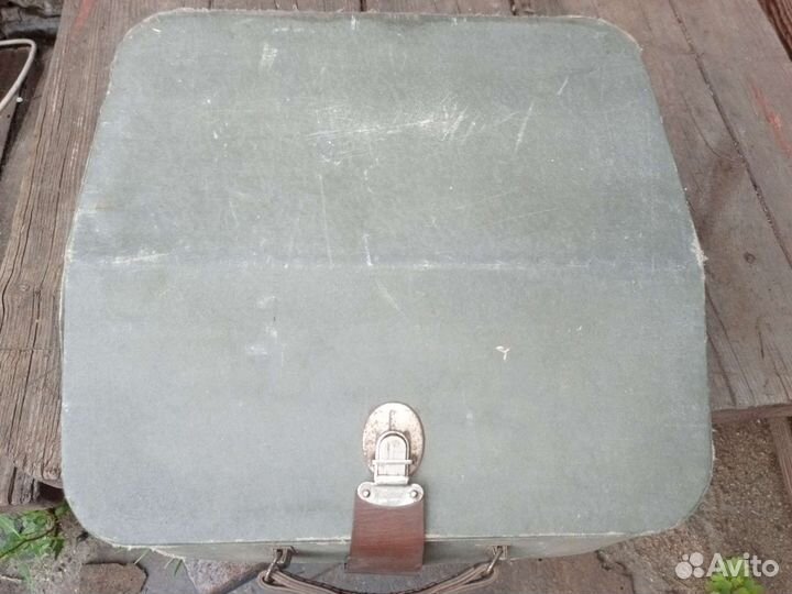 Печатная машинка модель 8м