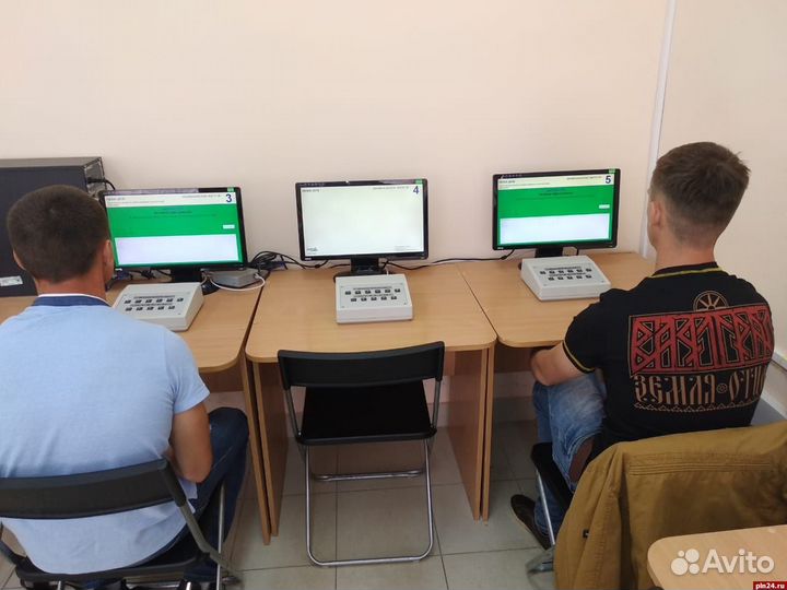 Помощь с решением тестов по теории пдд