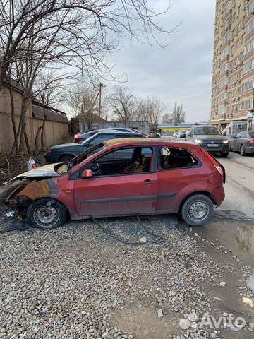 Ford Fiesta 1.4 AMT, 2007, битый, 145 000 км