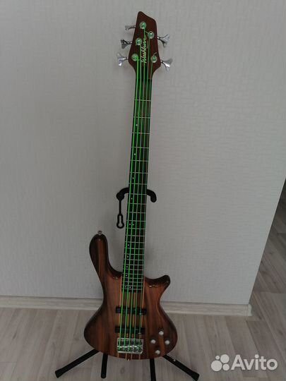 Басс гитара 5 струн Washburn Taurus T25
