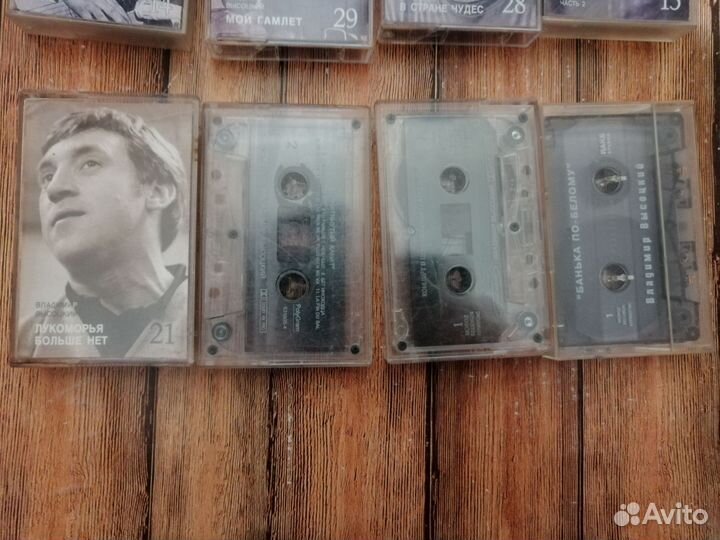 Комплект аудиокассет Владимир Высоцкий, 8 штук