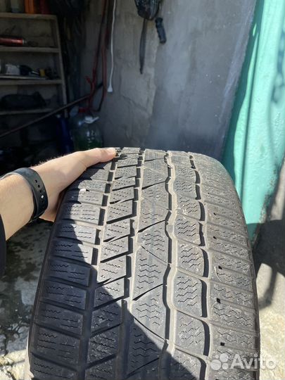 Continental ExtremeWinterContact 265/35 R18 и 265/35 R18 30