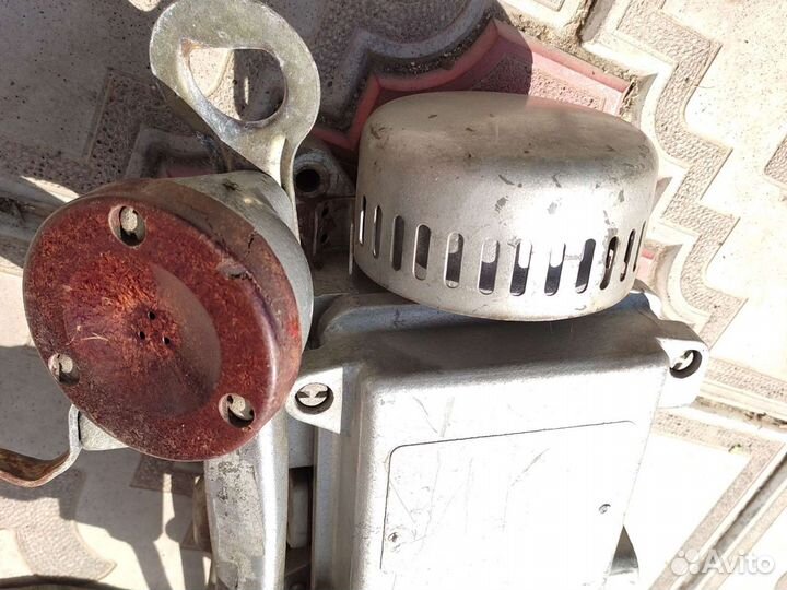 Телефон карабельный, шахтный, бункерский